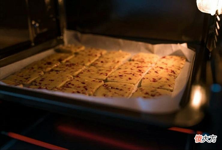 怎样用烤箱烤饼干