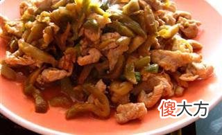 榨菜炒肉丝